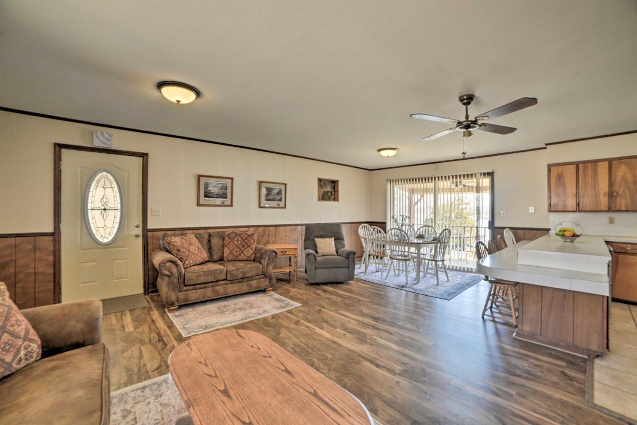 Waterfront Tennessee Home On Kentucky Lake With Deck Springville Ngoại thất bức ảnh